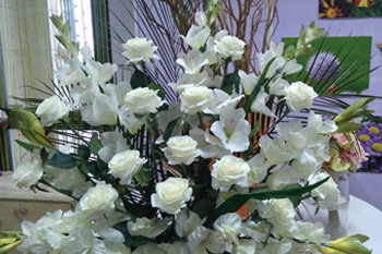 centros flores blancas sevilla