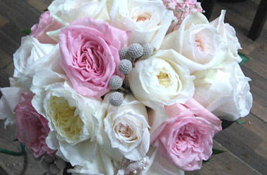 ramo de novia con rosas sevilla